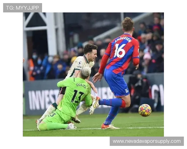 切尔西防线磨合不稳定问题持续，对争冠形势构成阶段性制约。